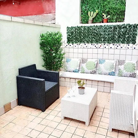 Apartmán Briani Courtyard *